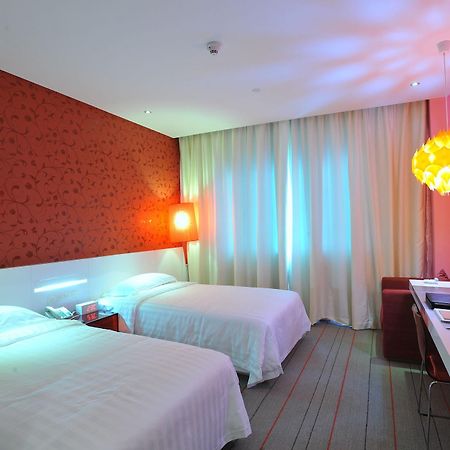Otique Aqua Hotel Шеньчжень Екстер'єр фото